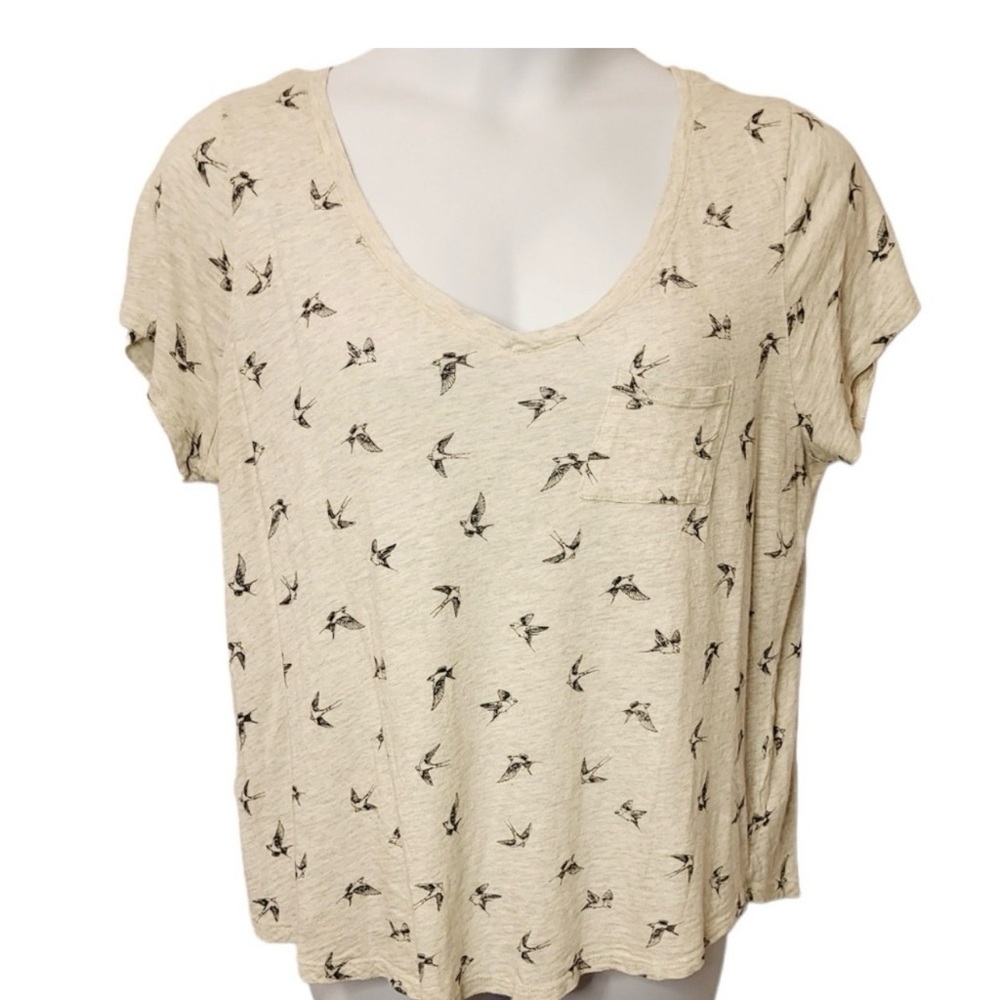 torrid Cream Bird Print Short Sleeve Tee shirt plus 1